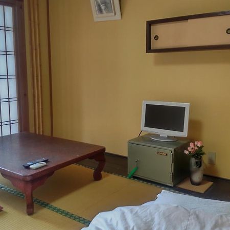 Yoshioka Ryokan Kamogawa Exterior photo